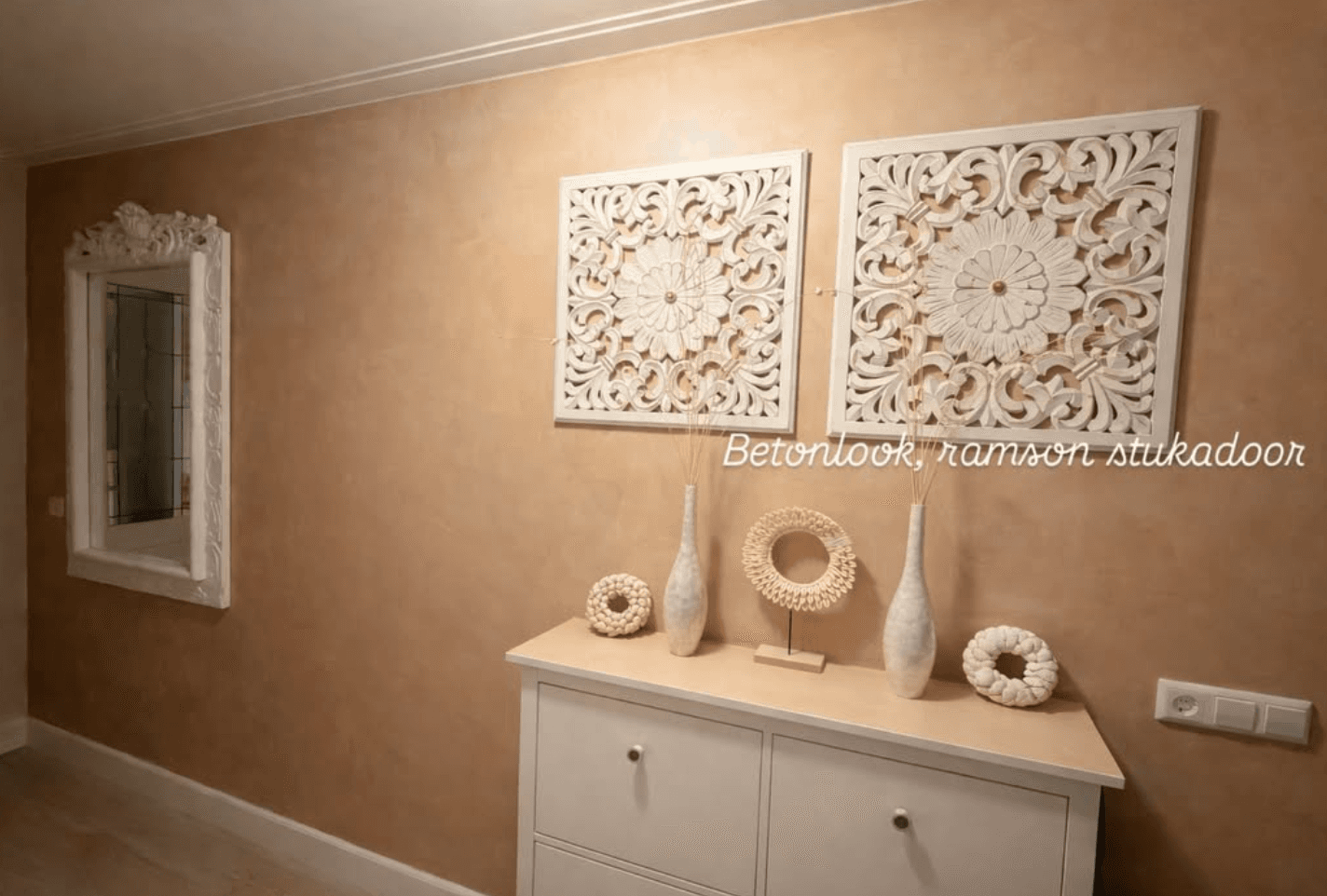 Betonlook gang — voorbeeldproject